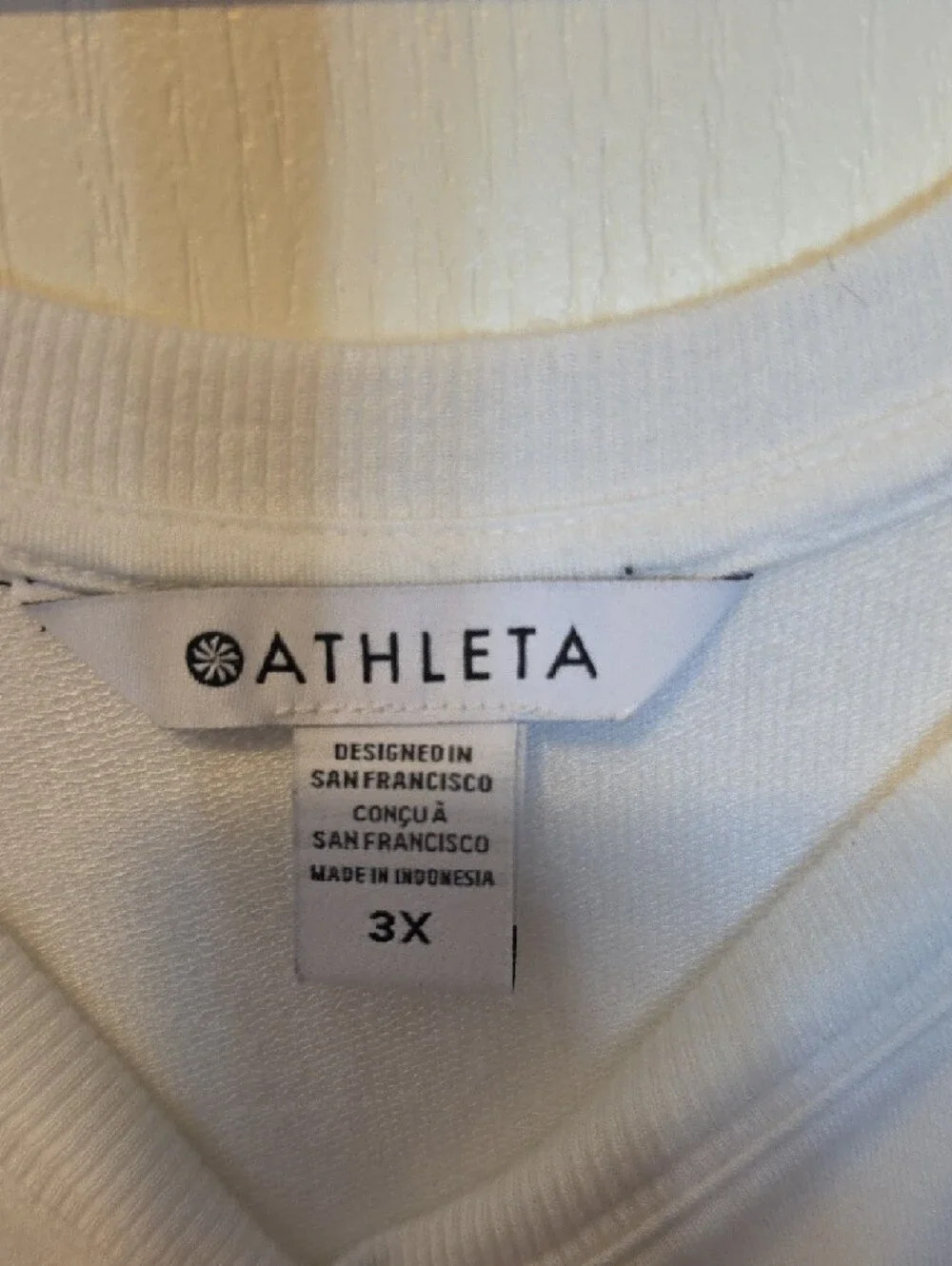 Athleta White Lightweight Long-Sleeve Pullover - Picture 2 of 4